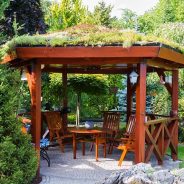 The benefits of installing a pergola in your garden